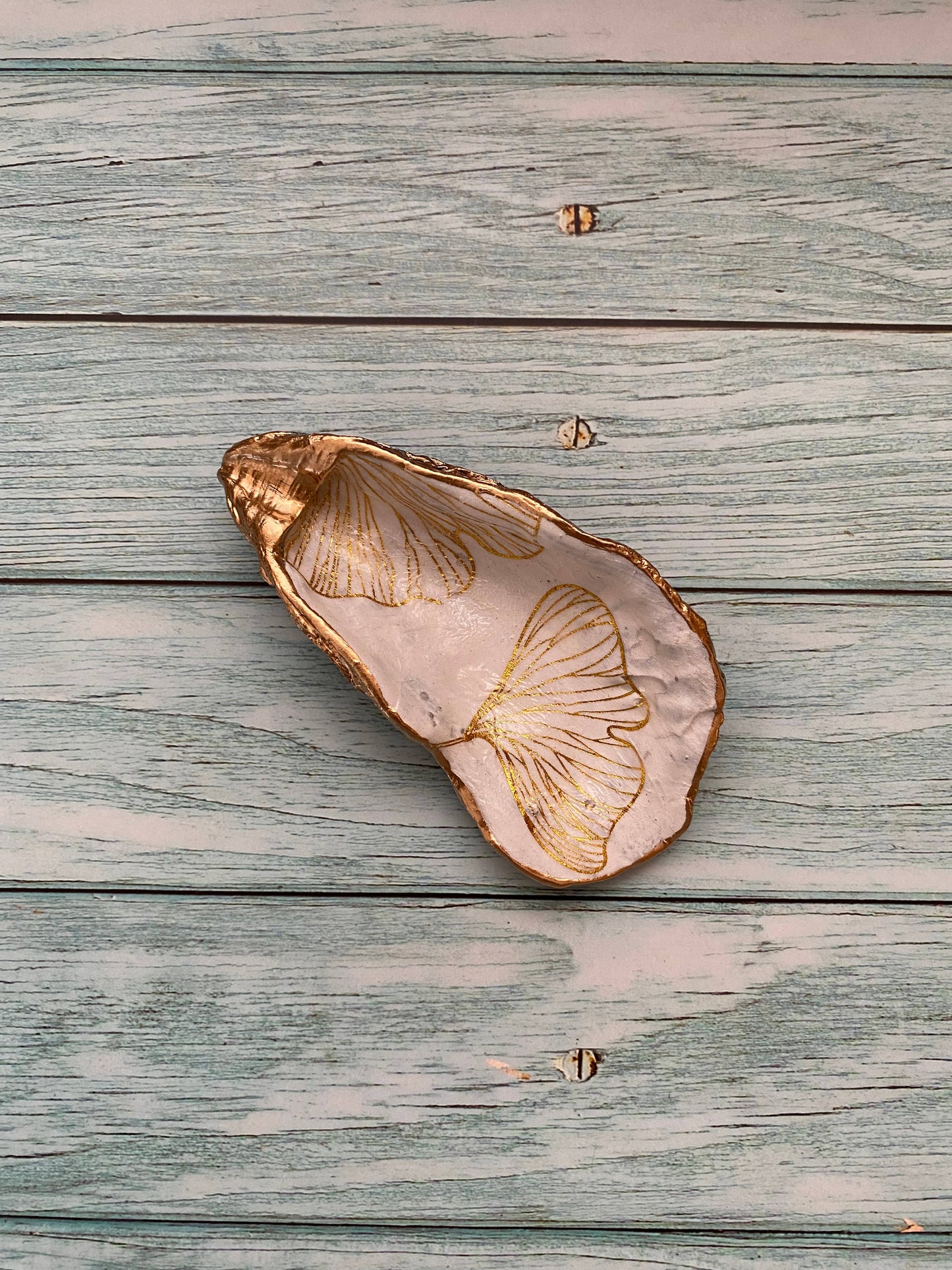 Golden Ginkgo Shell